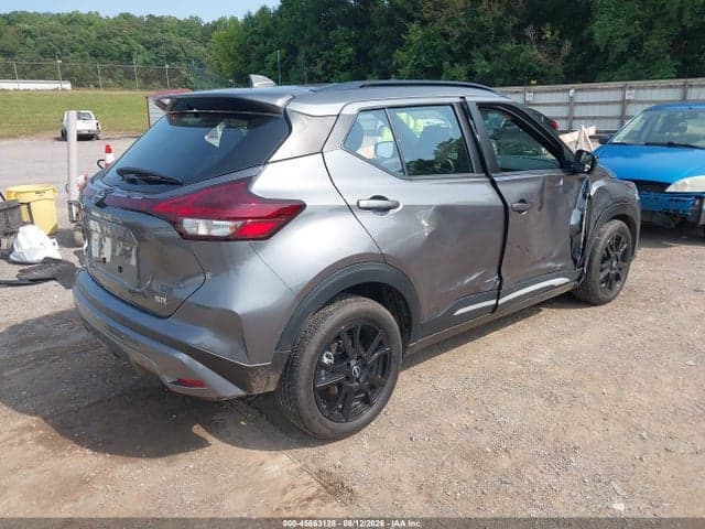 2024 NISSAN KICKS SR XTRONIC CVT 4