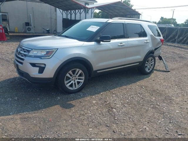 2018 FORD EXPLORER XLT 2