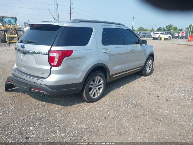 2018 FORD EXPLORER XLT 4