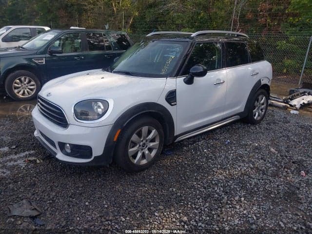 2018 MINI COUNTRYMAN COOPER 2