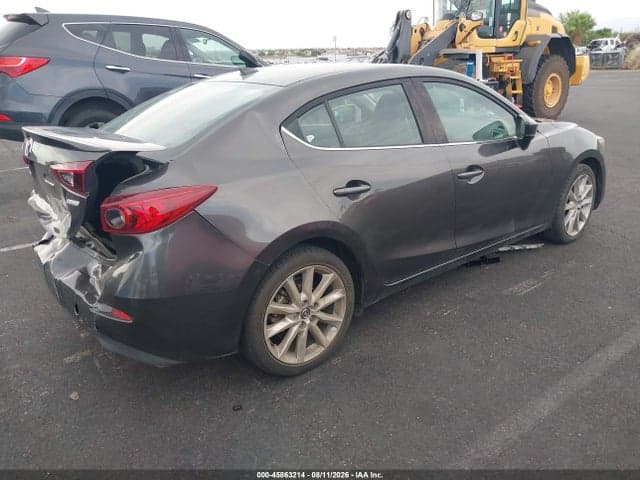 2017 MAZDA MAZDA3 TOURING 4