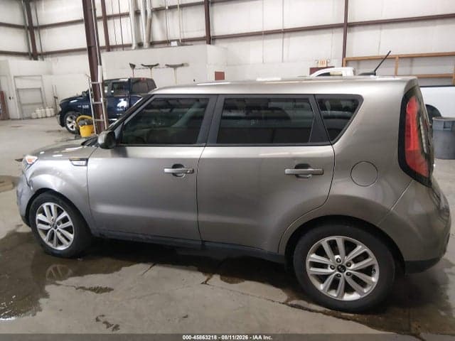 2019 KIA SOUL + 15