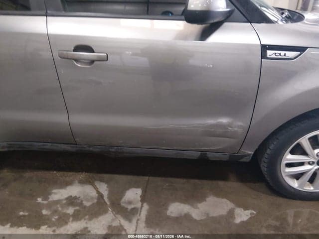 2019 KIA SOUL + 6