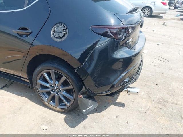 2023 MAZDA MAZDA3 2.5 S PREFERRED 18