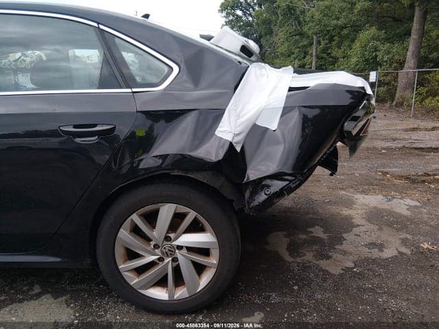 2018 VOLKSWAGEN PASSAT 2.0T SE 6