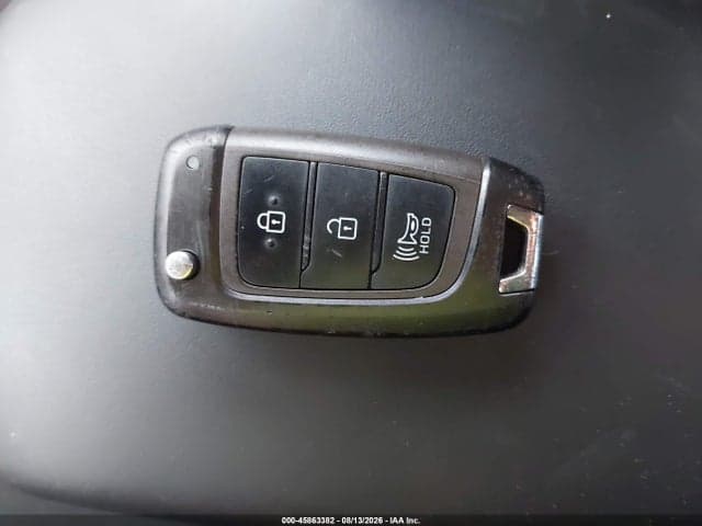 2023 HYUNDAI VENUE SE 11