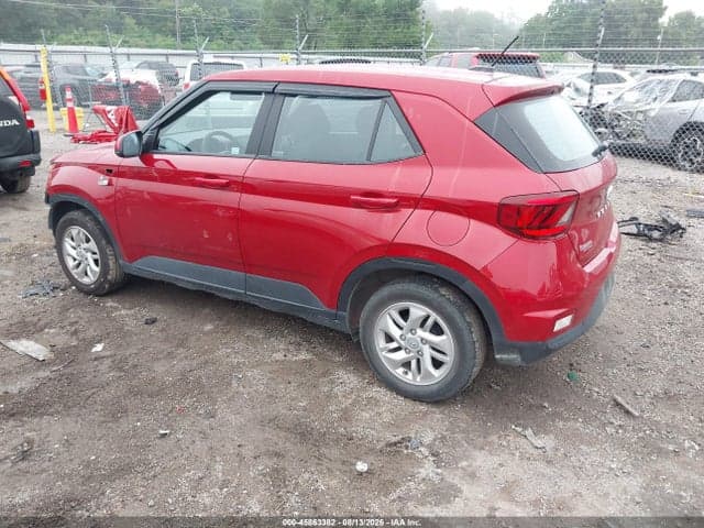 2023 HYUNDAI VENUE SE 3