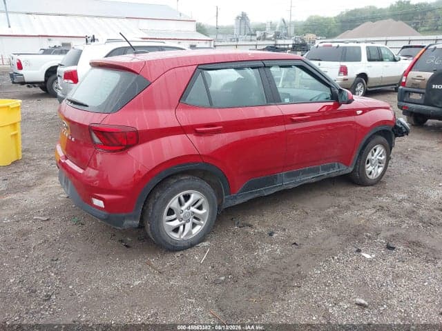 2023 HYUNDAI VENUE SE 4