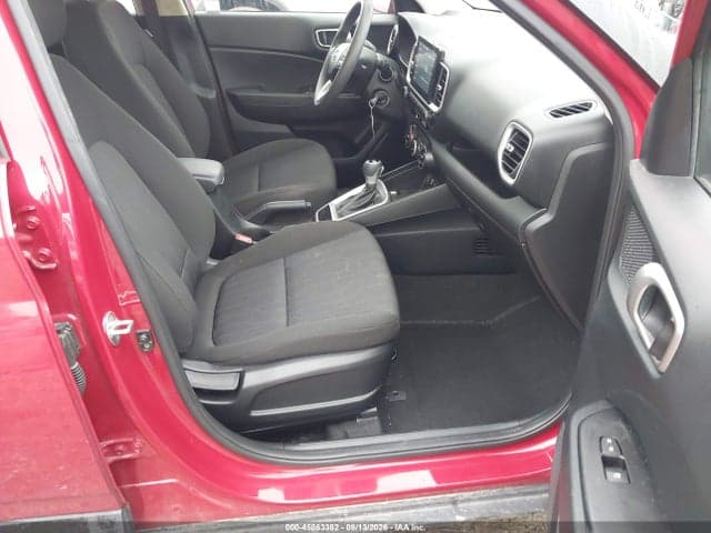 2023 HYUNDAI VENUE SE 5