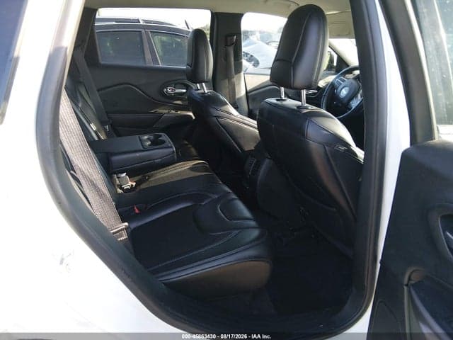2019 JEEP CHEROKEE LATITUDE PLUS 4X4 8