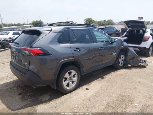 2021 TOYOTA RAV4 XLE 4