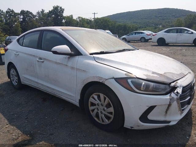2018 HYUNDAI ELANTRA SE 1