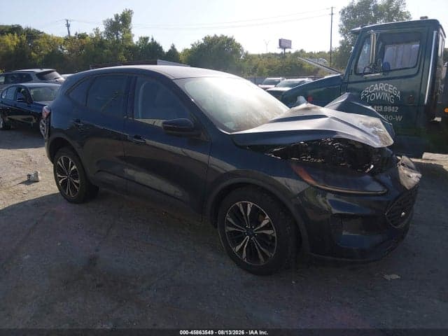 2022 FORD ESCAPE SE 1