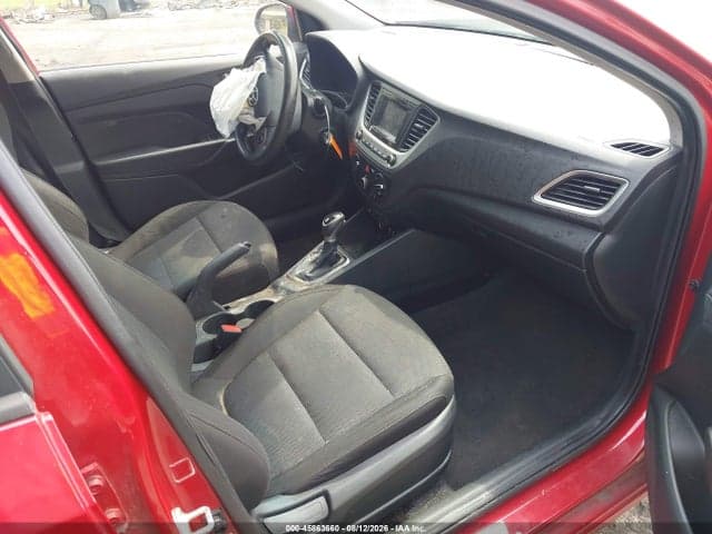 2020 HYUNDAI ACCENT SE 5