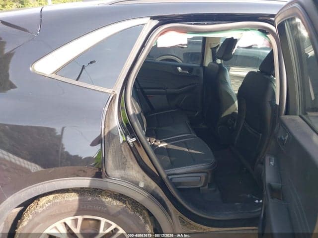 2022 FORD ESCAPE SEL 8