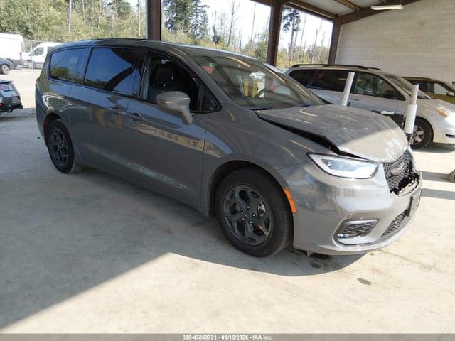 2022 CHRYSLER PACIFICA HYBRID TOURING L 1
