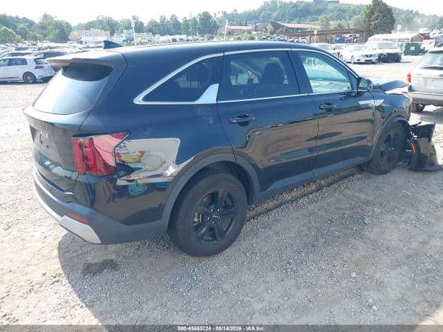 2025 KIA SORENTO 4