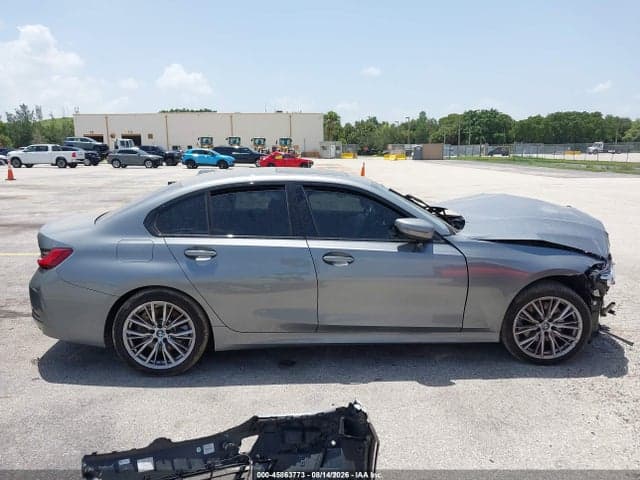 2023 BMW 330I 13