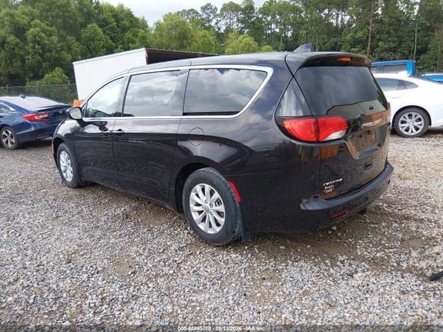 2017 CHRYSLER PACIFICA TOURING 3