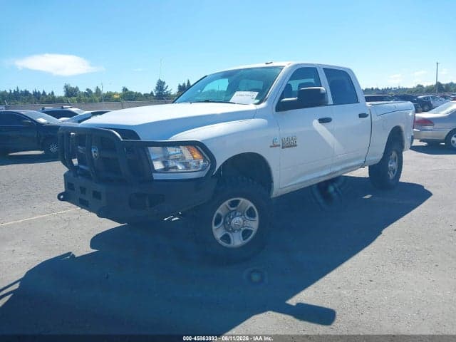 2017 RAM 3500 TRADESMAN 4X4 6'4 BOX 2