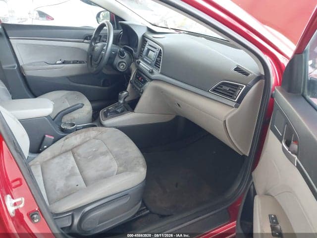 2017 HYUNDAI ELANTRA SE 5