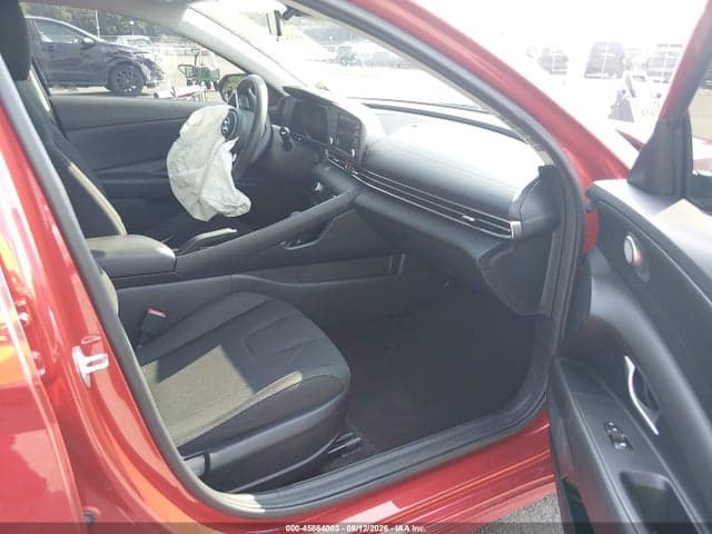2022 HYUNDAI ELANTRA SEL 5