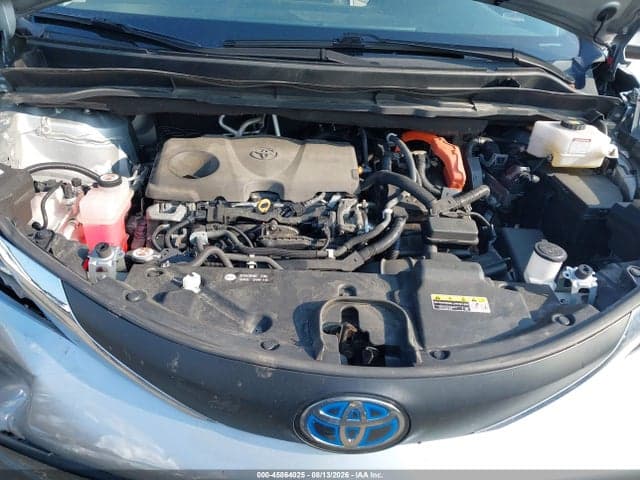 2021 TOYOTA SIENNA LE 10