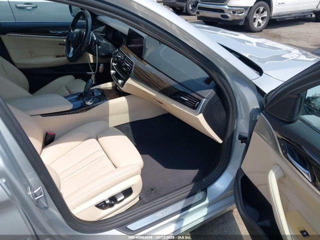 2019 BMW 540I 5