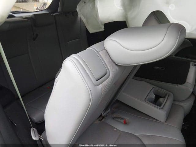 2021 TOYOTA HIGHLANDER LIMITED 8