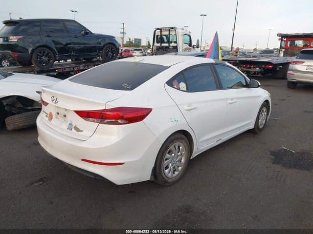 2017 HYUNDAI ELANTRA SE 4