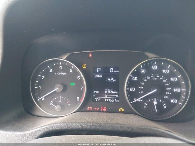 2017 HYUNDAI ELANTRA SE 7
