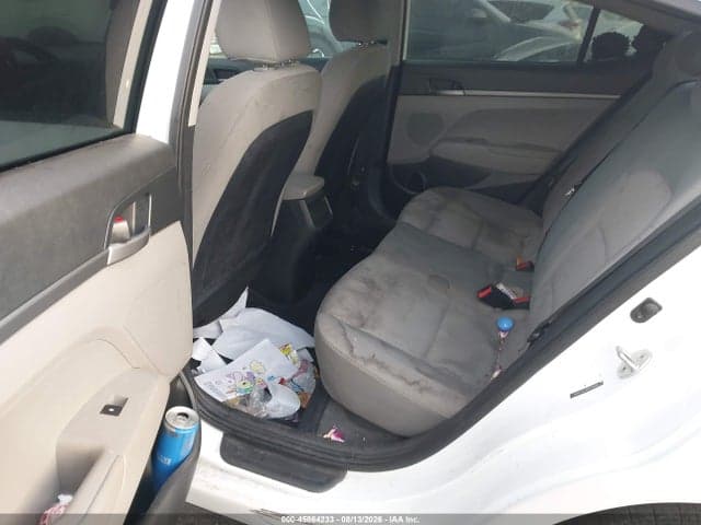 2017 HYUNDAI ELANTRA SE 8