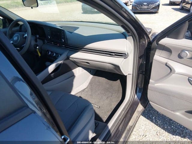 2021 HYUNDAI ELANTRA SE 5