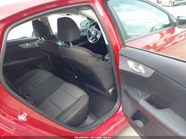2024 KIA FORTE LXS 8
