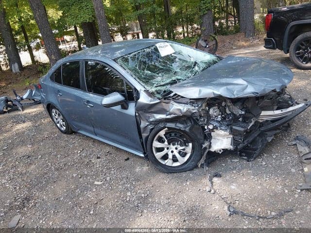 2022 TOYOTA COROLLA LE 1