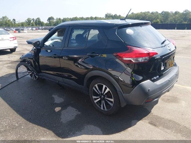 2020 NISSAN KICKS SV XTRONIC CVT 3