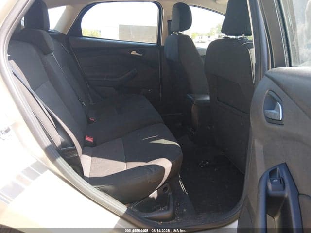 2018 FORD FOCUS SE 8