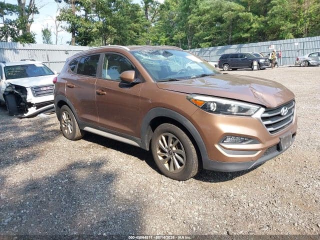 2017 HYUNDAI TUCSON SE 1