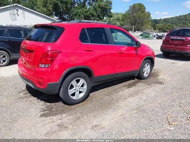2017 CHEVROLET TRAX LT 4
