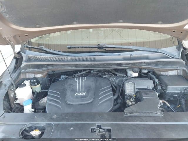 2017 KIA SEDONA LX 10
