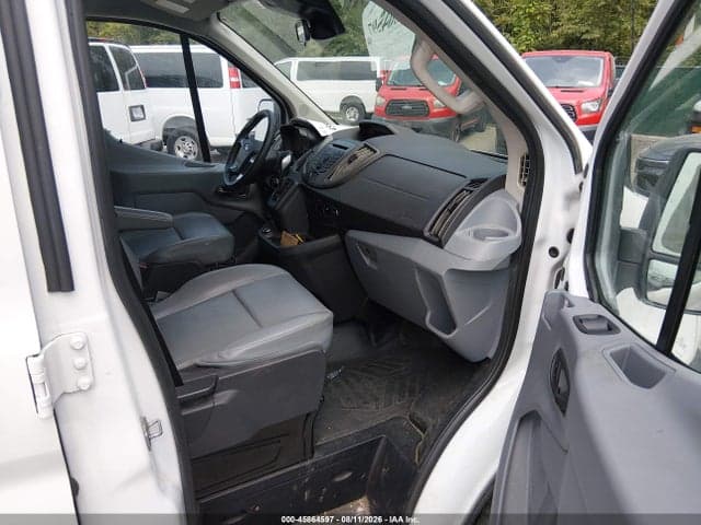 2019 FORD TRANSIT-150 XL 5