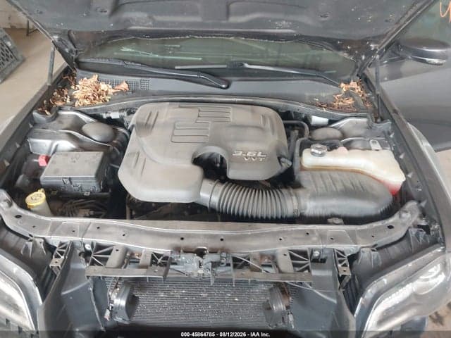 2018 CHRYSLER 300 300S AWD 10