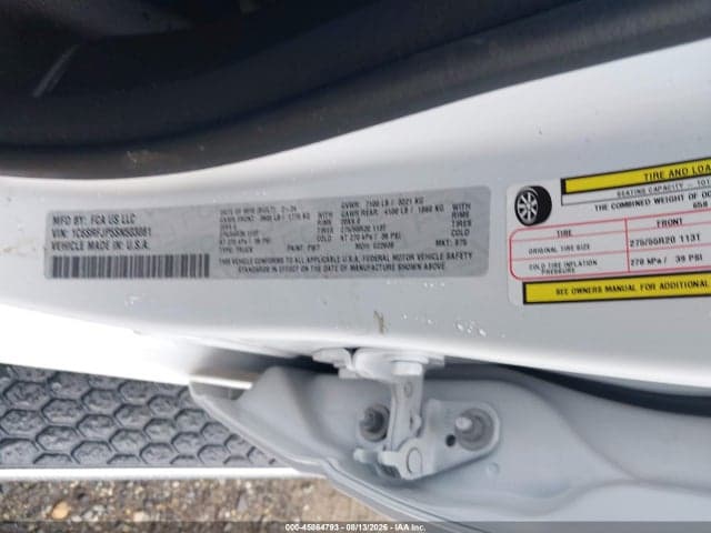 2025 RAM 1500 9