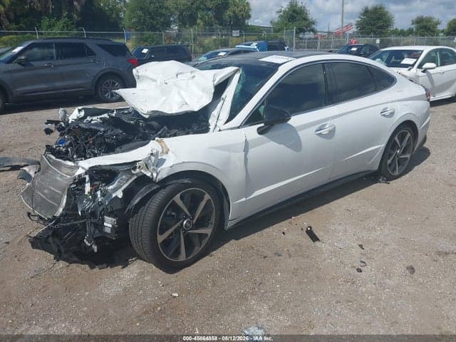 2022 HYUNDAI SONATA SEL PLUS 2