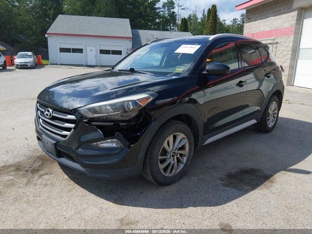 2017 HYUNDAI TUCSON SE 2