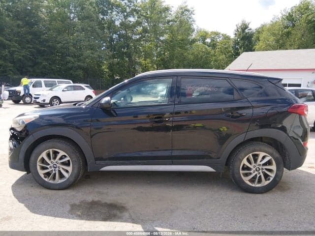2017 HYUNDAI TUCSON SE 14