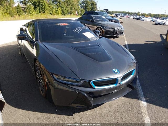 2019 BMW I8 1