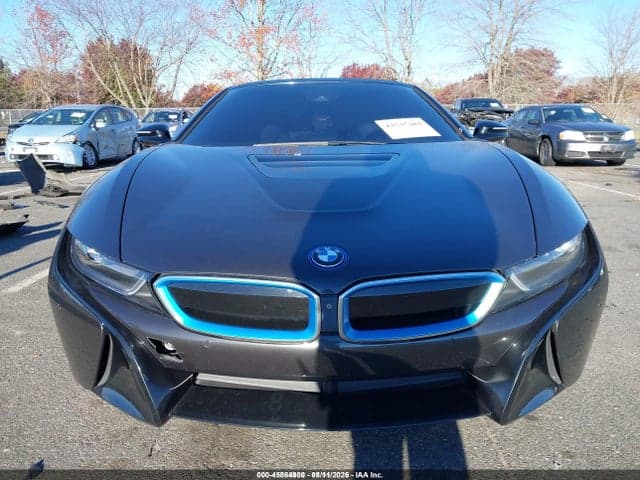 2019 BMW I8 12