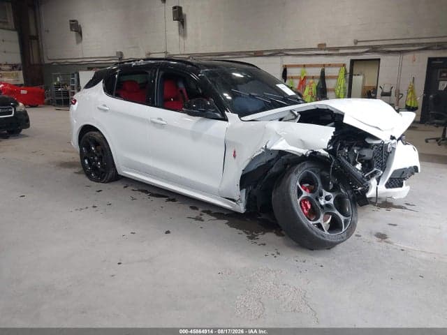 2022 ALFA ROMEO STELVIO VELOCE TI AWD