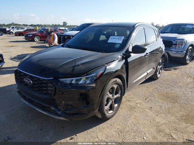 2023 FORD ESCAPE ST-LINE 2